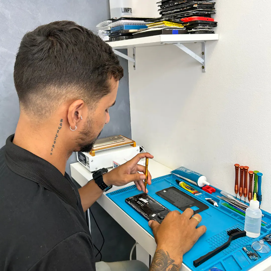 compressed-YykUs03YIXXBNv9BqMYOaIYSWHHmXjUC_13